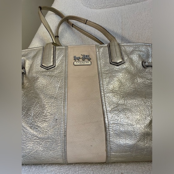 Coach Chelsea Leather Stripe Charlie Carryall Tote cream and gold met colour - Picture 4 of 16
